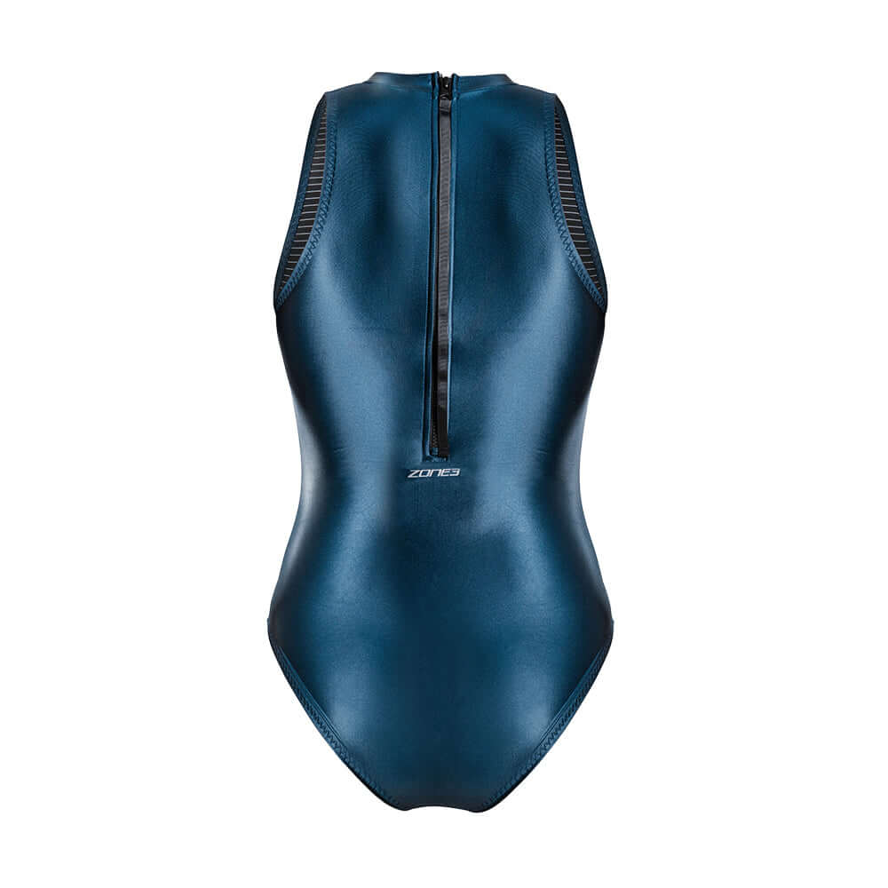 Bañador térmico de cuello alto Ti+, sobre fondo blanco