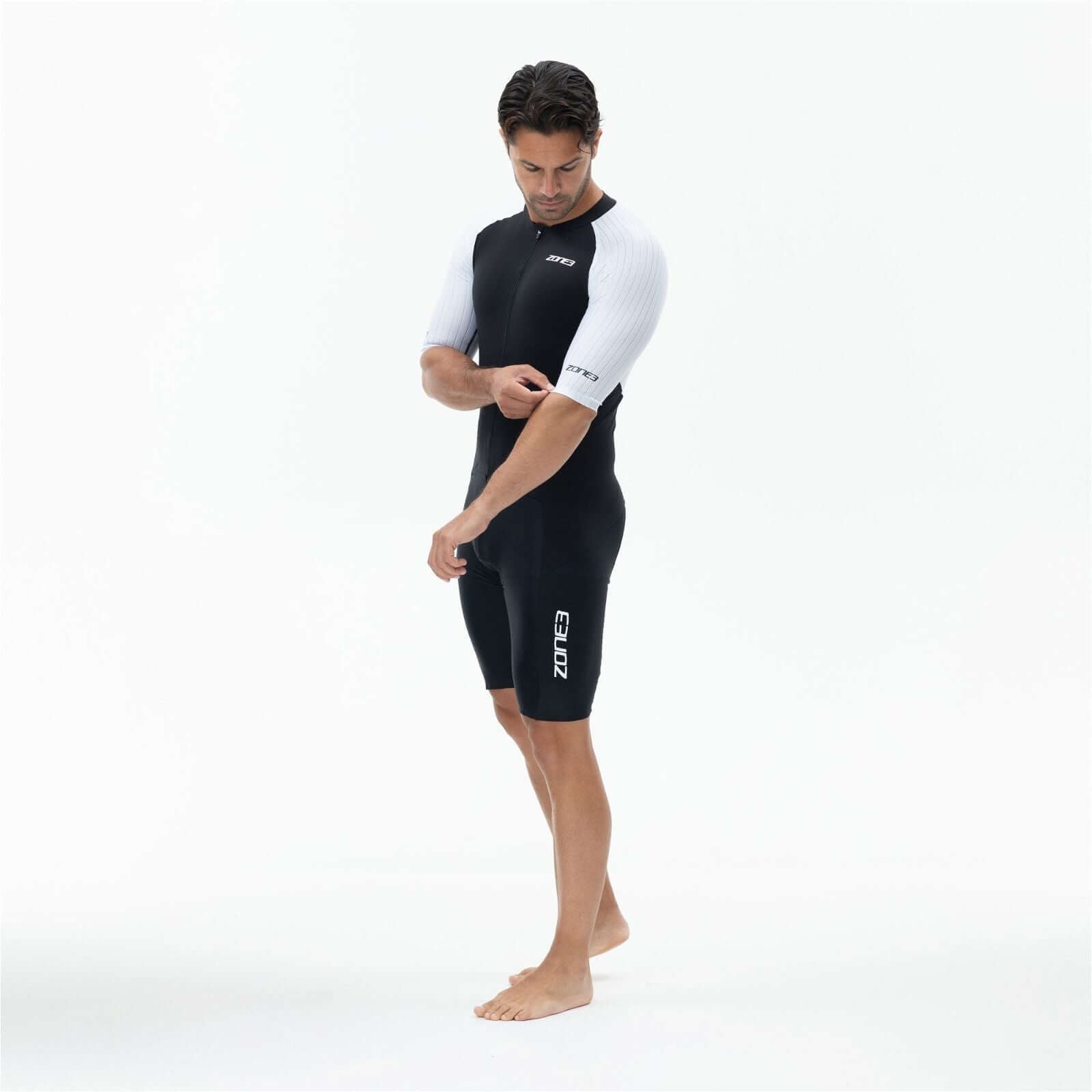 Trisuit Lava Long Distance de Manga Corta con Cremallera Completa - ZONE3
